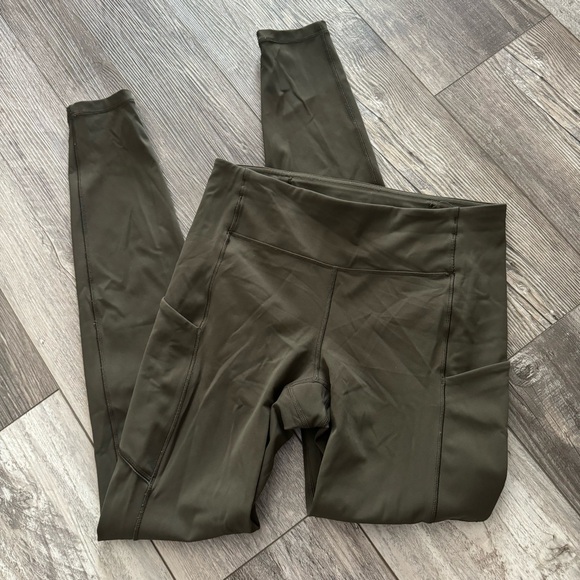 lululemon speed up tight full on luxtreme 6 28” inseam - Picture 3 of 13